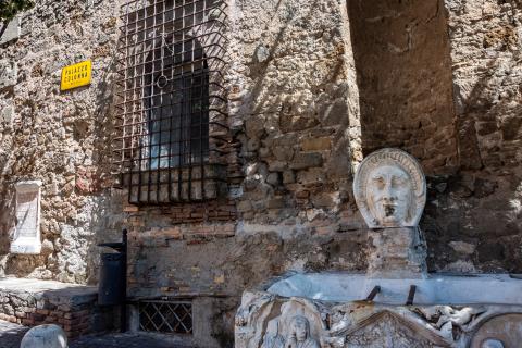 Sarcofago marmoreo romano 2